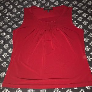 Red KASPER sleeveless blouse. Size Medium.